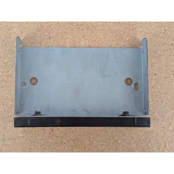 Vintage Compaq Portable Plus 5.25 Drive Bay Insert Frame Cover Part Piece Black - Picture 2 of 6